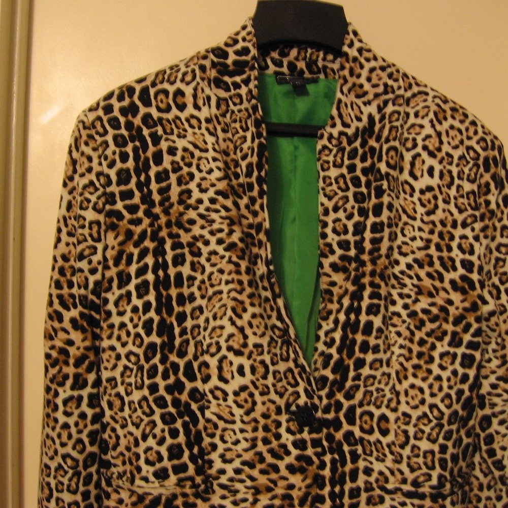 Leopard Jacket - Picture 3 of 5